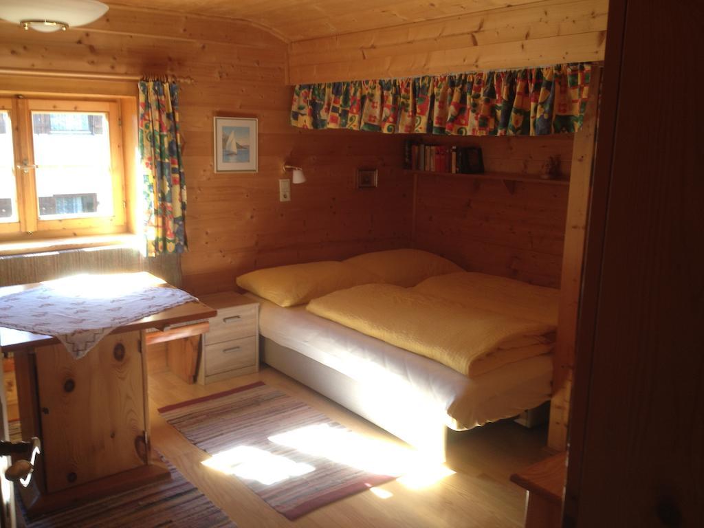 Ferienhaus Zirmheim Пертизау Номер фото